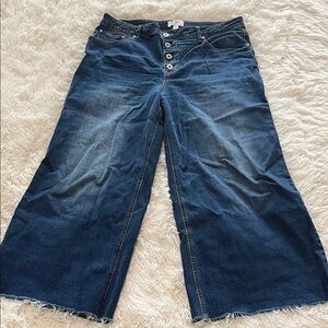 Stylish Wide-Leg Denim Jeans